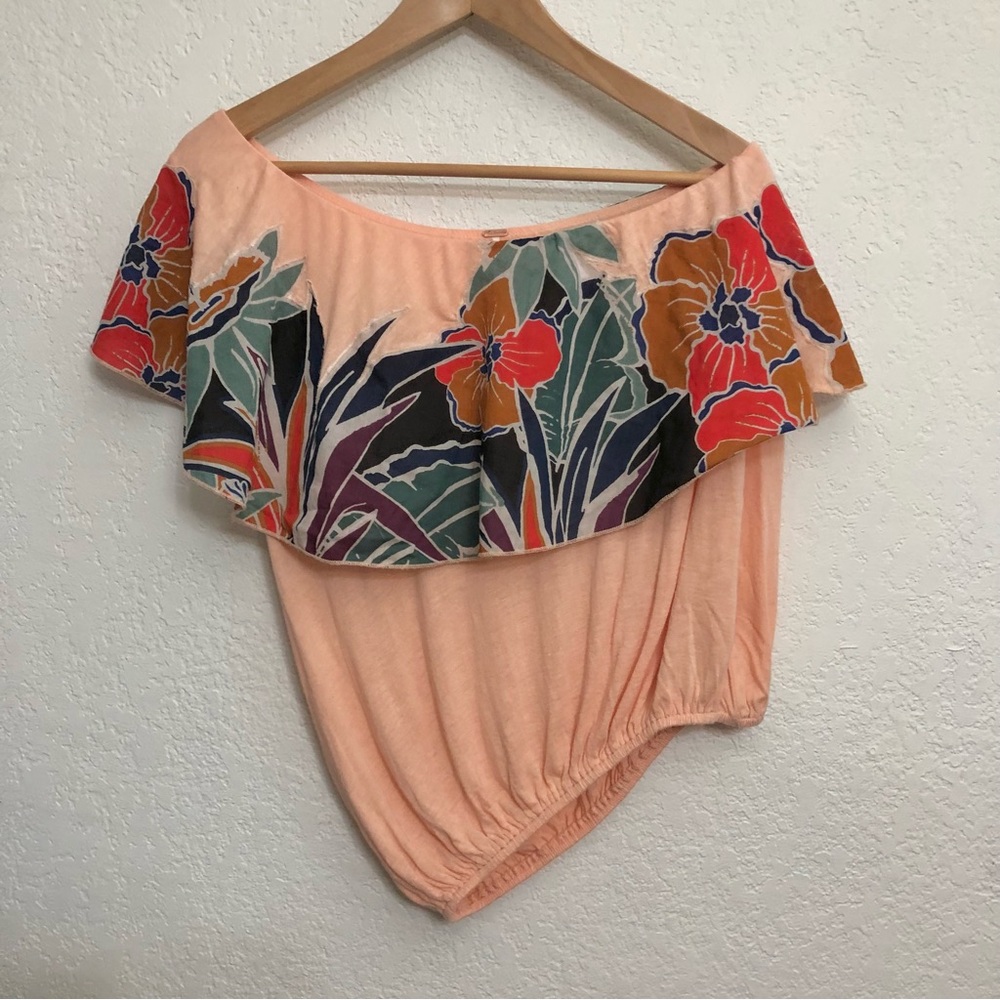 Free People Annka Bubble off the shoulder Hawaiian top